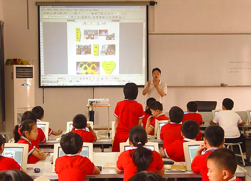 淺談小學信息技術課堂教學論文 淺談小學信息技術課堂教學論文
