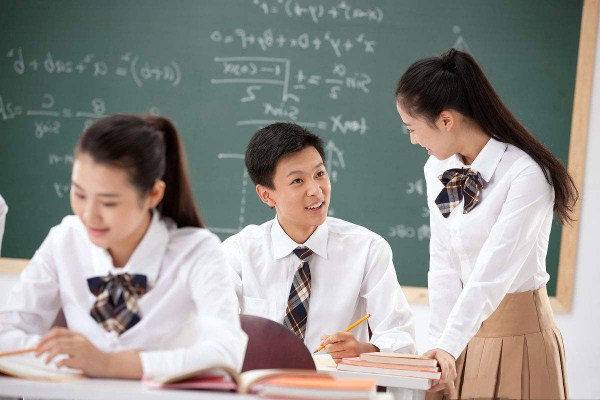 國家級中學(xué)語文教學(xué)論文刊物 國家級中學(xué)語文教學(xué)論文刊物