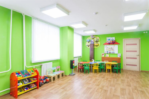 (幼兒園小班論文)范文:幼兒園小班幼兒的語言發展方法探析 (幼兒園小班論文)范文:幼兒園小班幼兒的語言發展方法探析