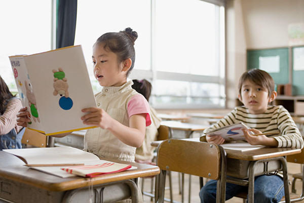 (小學校長論文)淺談小學教育教學管理 (小學校長論文)淺談小學教育教學管理